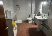 200m² commercial premises for sale in Elda, Calle Juan de la Cierva photo