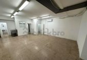 Local comercial en venta con 104m² en Barcelona, en la zona de el Guinardó, carrer de vinyals, 08041 foto