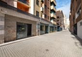Local comercial en venta con 110m² en Granada, en la zona de San Lázaro, Calle Doctor Guirao Gea foto