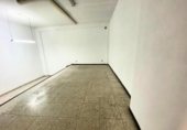 87m² locaux commerciaux pour vente à Vigo, Rúa Romil photo