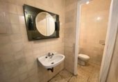 87m² locaux commerciaux pour vente à Vigo, Rúa Romil photo