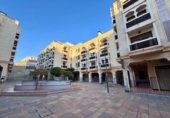 Local comercial
en venda
amb 80m² a Crevillent, Calle Lluís Vives foto