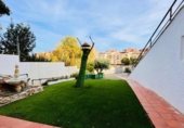559m² building for sale in Figueras, Carrer Terreres photo