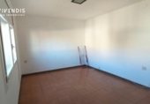 Edificio en venta con 249m² en Linyola, Carrer Edison foto