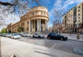 Local comercial en venta con 121m² en Granada, en la zona de Pajaritos, Calle del Doctor Severo Ochoa foto