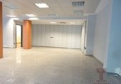 269m² commercial premises for sale in Seville, in the area of Saint Gil, Calle Pacheco y Núñez del Prado photo
