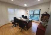 Nave en venta con 1800m² en Sevilla, en la zona de Aeropuerto Viejo, Calle Puntilla foto
