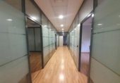 Nave en venta con 1800m² en Sevilla, en la zona de Aeropuerto Viejo, Calle Puntilla foto