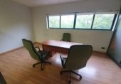 Nave en venta con 1800m² en Sevilla, en la zona de Aeropuerto Viejo, Calle Puntilla foto