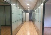 Nave en venta con 1800m² en Sevilla, en la zona de Aeropuerto Viejo, Calle Puntilla foto