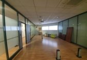 Nave en venta con 1800m² en Sevilla, en la zona de Aeropuerto Viejo, Calle Puntilla foto