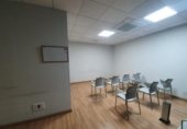 Nave en venta con 1800m² en Sevilla, en la zona de Aeropuerto Viejo, Calle Puntilla foto