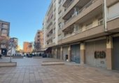52m² bar for sale in Reus, Carrer de l'Alcalde Joan Bertran photo