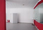 104m² locaux commerciaux pour vente à Alacuás, Calle Alicante photo