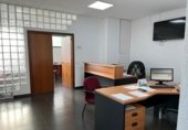 Oficinas en venta con 225m² en Córdoba, Avenida Arfe foto