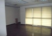 Local comercial en venta con 64m² en Santiago de Compostela, en la zona de O Cotaredo, Paseo de Área Central foto