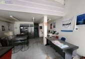 96m² bureaux pour vente à Burgos, dans le quartier de Vadillos, Avenida de los Reyes Católicos photo