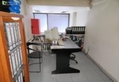 96m² bureaux pour vente à Burgos, dans le quartier de Vadillos, Avenida de los Reyes Católicos photo