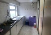 152m² commercial premises for sale in Oviedo, in the area of Olivares, Plaza de Occidente photo