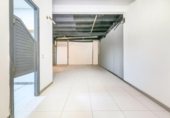 98m² commercial premises for sale in Gavà, carrer de les colomeres, 08850 photo
