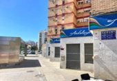 160m² commercial premises for sale in Seville, in the area of The Silver, Avenida Los Gavilanes photo