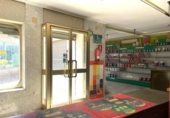 160m² commercial premises for sale in Seville, in the area of The Silver, Avenida Los Gavilanes photo