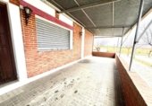Bar en venta con 158m² en Plasencia, Calle Golondrina foto