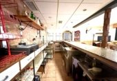 Bar en venta con 158m² en Plasencia, Calle Golondrina foto