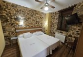 589m² hôtel pour vente à Sobrado, LE-5242 photo