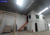 576m² entrepôt industriel pour vente à León, Calle Elcano photo