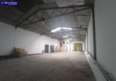 576m² entrepôt industriel pour vente à León, Calle Elcano photo