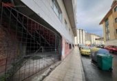 Local comercial en venta con 243m² en Betanzos, Avenida Jesús García Naveira foto