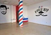 Local comercial en venta con 40m² en Brenes, Calle Virgen del Carmen foto