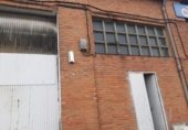 Taller en venta con 200m² en Cáceres, en la zona de Industrial Las Capellanías, Calle Tejedores foto