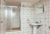 230m² commercial premises for sale in Ponferrada, Calle Paz photo