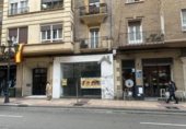 Local comercial en venta con 208m² en Zaragoza, Calle Casto Méndez Núñez foto