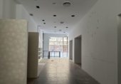 Local comercial en venta con 208m² en Zaragoza, Calle Casto Méndez Núñez foto