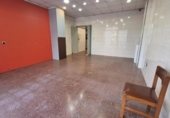 Local comercial en venta con 41m² en Sabadell, Carrer de Sol i Padrís foto