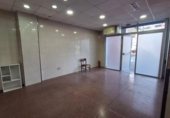 Local comercial en venta con 41m² en Sabadell, Carrer de Sol i Padrís foto