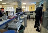 Local comercial en traspaso con 100m² en Olivenza foto