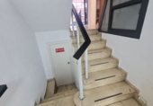 320m² commercial premises for rent in Madrid, in the area of Castellana, Calle Diego de León, 39 photo