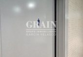 180m² bureaux pour vente à Albacete photo