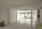 105m² locaux commerciaux pour location à Culleredo photo