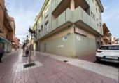 Local comercial en venta con 209m² en Los Alcázares, Avenida de la Libertad foto