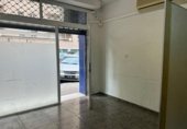 75m² hair salon for sale in Seville, in the area of The Remedies, Calle Virgen de la Cinta photo