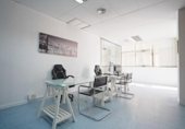 877m² warehouse industrial for sale in Madrid, in the area of Valverde, Calle de Isabel Colbrand photo