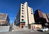 877m² warehouse industrial for sale in Madrid, in the area of Valverde, Calle de Isabel Colbrand photo