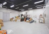 877m² warehouse industrial for sale in Madrid, in the area of Valverde, Calle de Isabel Colbrand photo