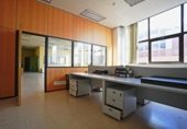 877m² warehouse industrial for sale in Madrid, in the area of Valverde, Calle de Isabel Colbrand photo