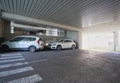 877m² warehouse industrial for sale in Madrid, in the area of Valverde, Calle de Isabel Colbrand photo